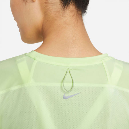 Dámské běžecké tričko - Nike RUN DIVISION MILER - 4