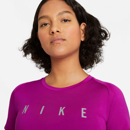 Dámské běžecké tričko - Nike RUN DIVISION MILER - 3