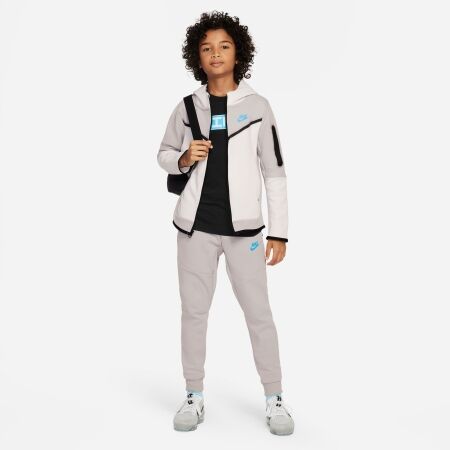 Chlapecké tričko - Nike SPORTSWEAR AMPLIFY SP23 - 4