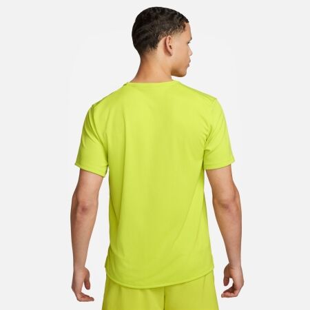 Pánské tréninkové tričko - Nike DRI-FIT MILER - 2