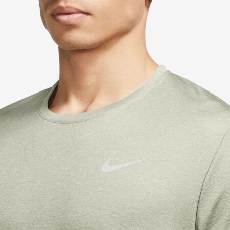 Pánské tréninkové tričko - Nike DRI-FIT MILER - 3