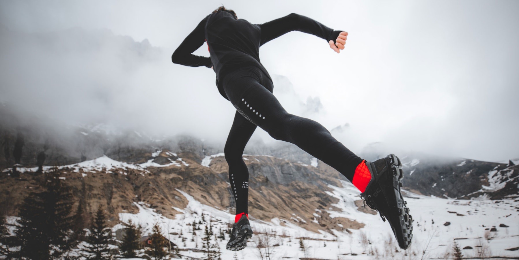 https://www.sportisimopro.cz/pub/products/images/1801/1801076/full/compressport-winter-trail-under-control-full-tights-m_10.jpg
