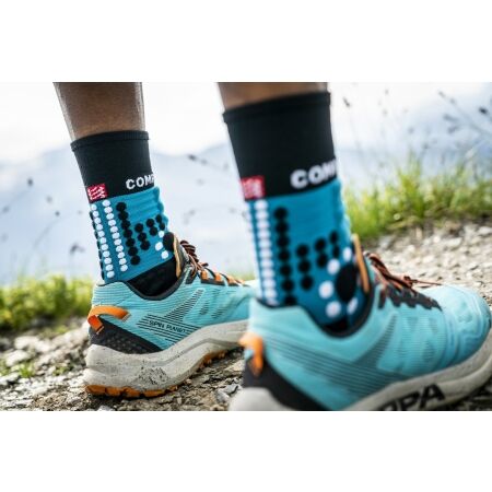 Zimní běžecké ponožky - Compressport PRO RACING SOCKS WINTER TRAIL - 11