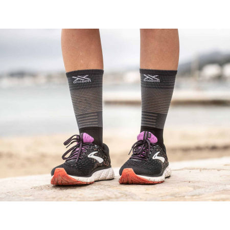 Vysoké běžecké ponožky - Compressport MID COMPRESSION SOCKS - 2